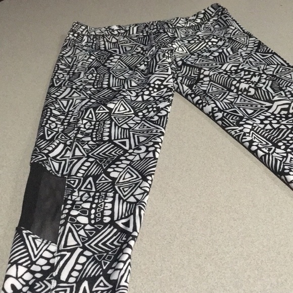 Nicki Minaj Tribal Leggings! - Picture 1 of 4